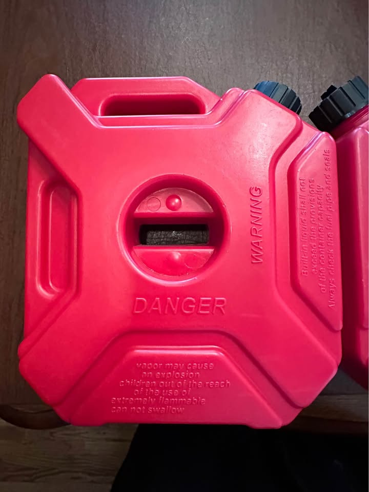 Rotopax dual 5l/chaque 1.3gallons/chaque NEUF in Montréal, QC (photo 3)