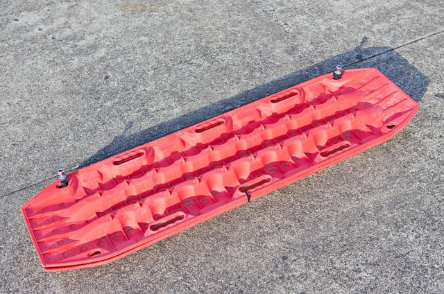 MAXTRAX MKII Recovery Traction Boards - Set of 2 (Offroad / Overlanding) in Castle Rock, WA (photo 1)