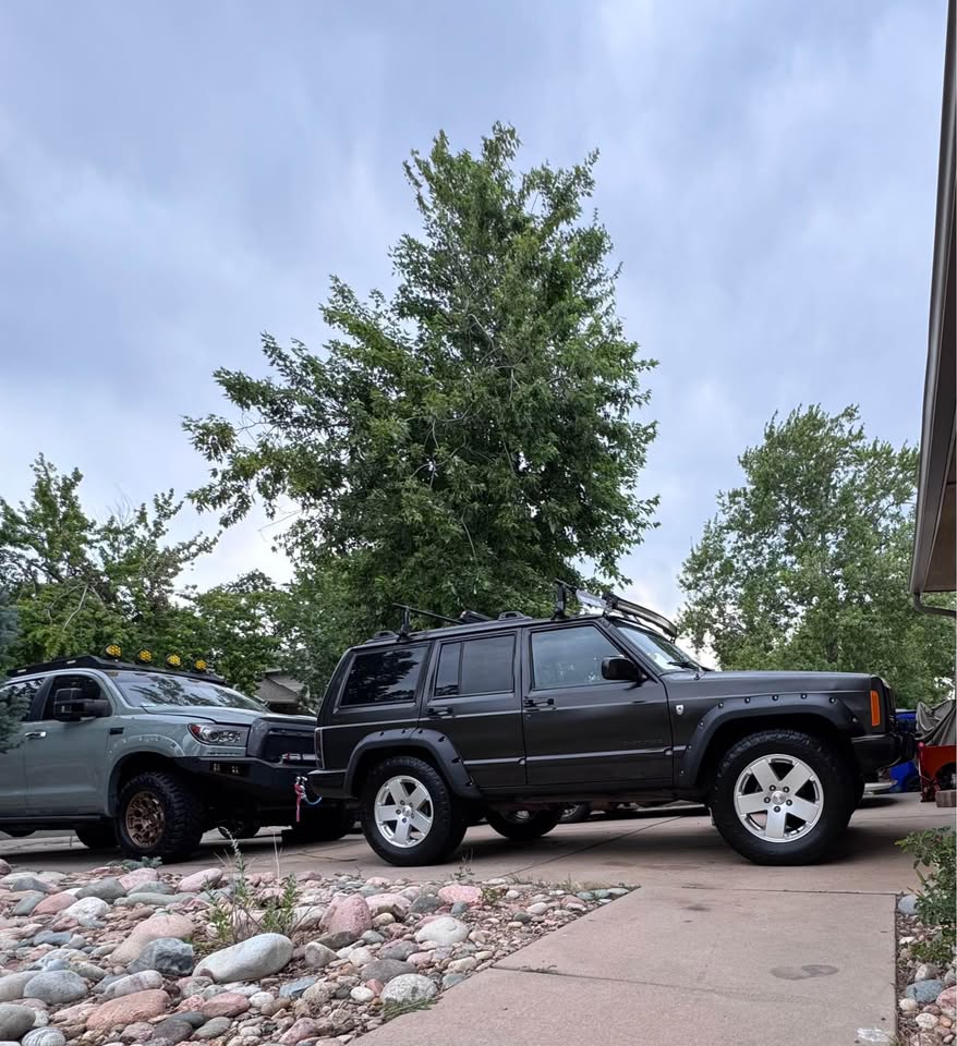 2001 Jeep Cherokee · Classic Sport Utility 4D in Lone Tree, CO (photo 12)