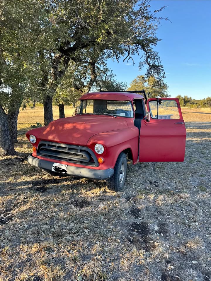 1959 GMC Flatbed Truck in Fredericksburg, TX (photo 1) — photo 1