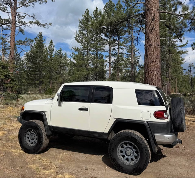 2012 Toyota FJ Cruiser · Sport Utility 2D — photo 2