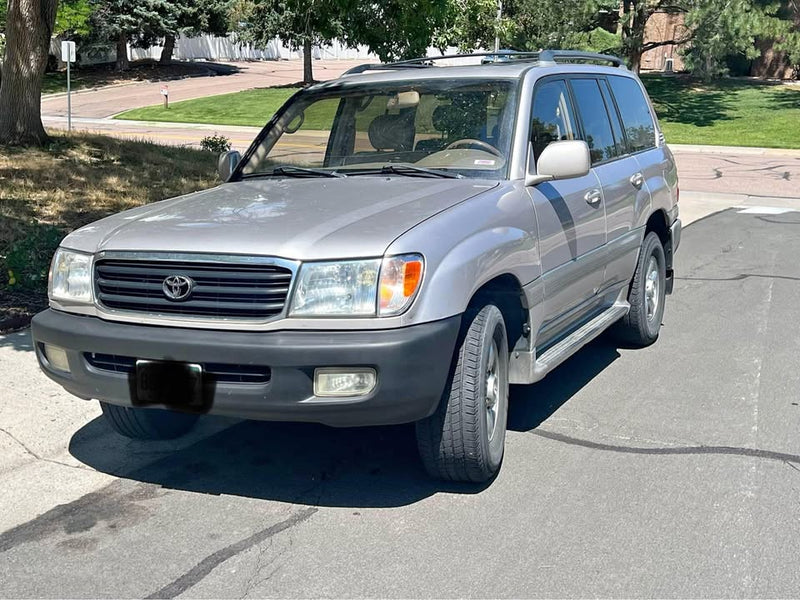 2002 Toyota Landcruiser · Sport Utility 4D (photo 1) — photo 1