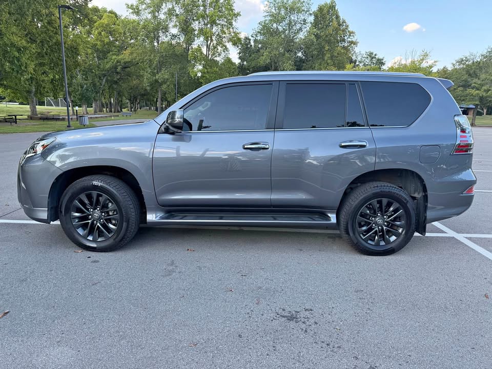 2021 Lexus GX · GX 460 Premium Sport Utility 4D in Brentwood, TN (photo 1)