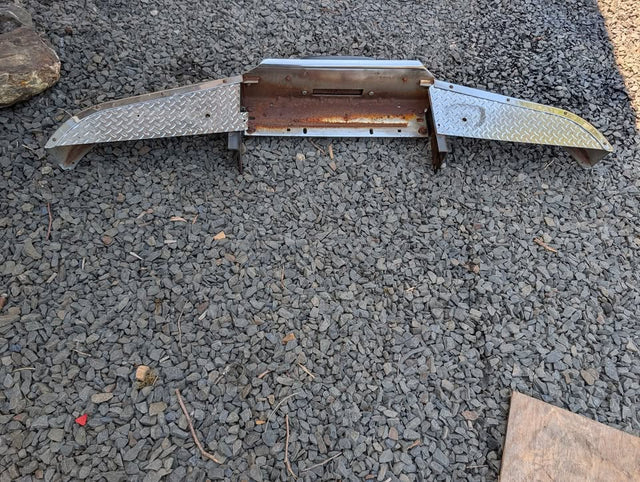 Warn winch bumper Square body Chevy — photo 3