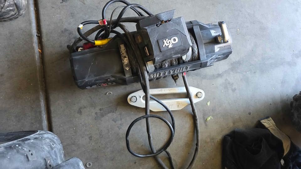 Smittybilt 12k winch in Phoenix, AZ (photo 4) — photo 4