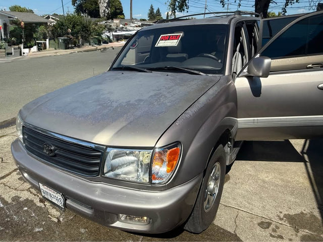 2002 Toyota Land Cruiser — photo 2