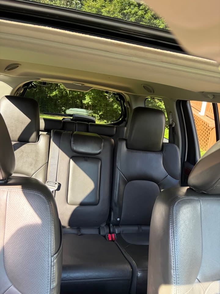 2012 Nissan Pathfinder · LE in Columbia, SC (photo 10) — photo 10