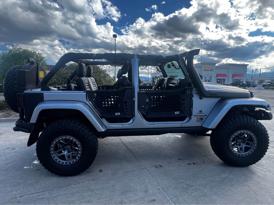 2014 Jeep Wrangler Unlimited · Rubicon Recon (JK) Sport Utility 4D in Denver, CO (photo 5) — photo 5