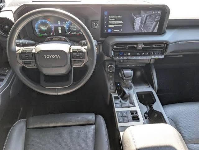2024 Toyota Landcruiser · Base (photo 10) — photo 10
