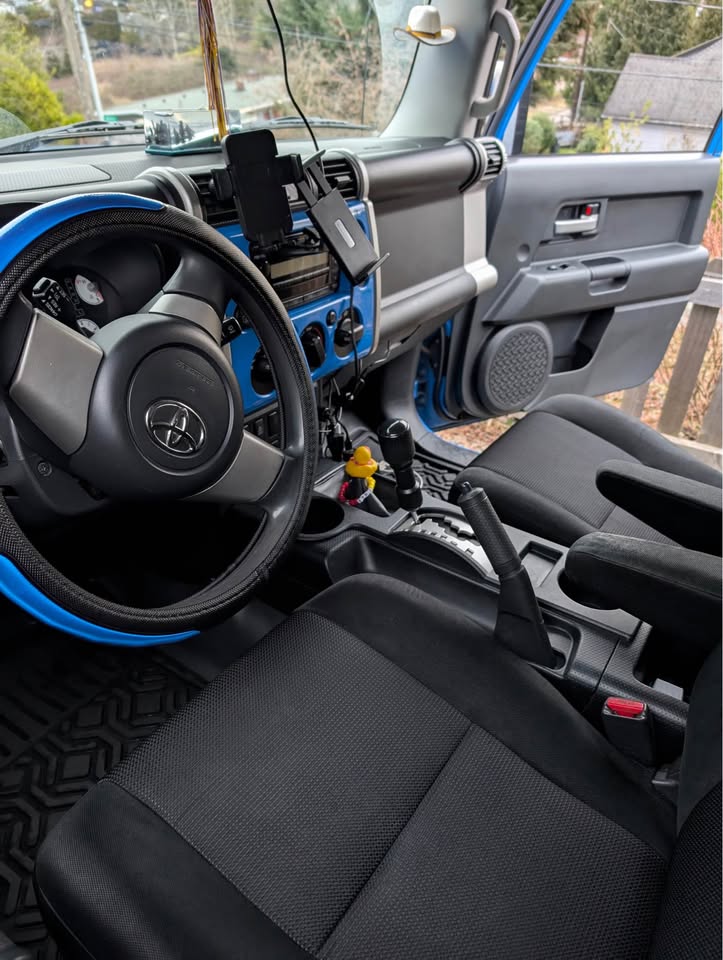 2007 Toyota FJ Cruiser · 4x4 in Auburn, WA (photo 4) — photo 4