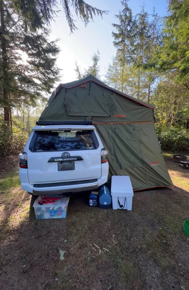 ROAM VAGABOND XL ROOFTOP TENT with ANNEX in Olympia, WA (photo 5) — photo 5