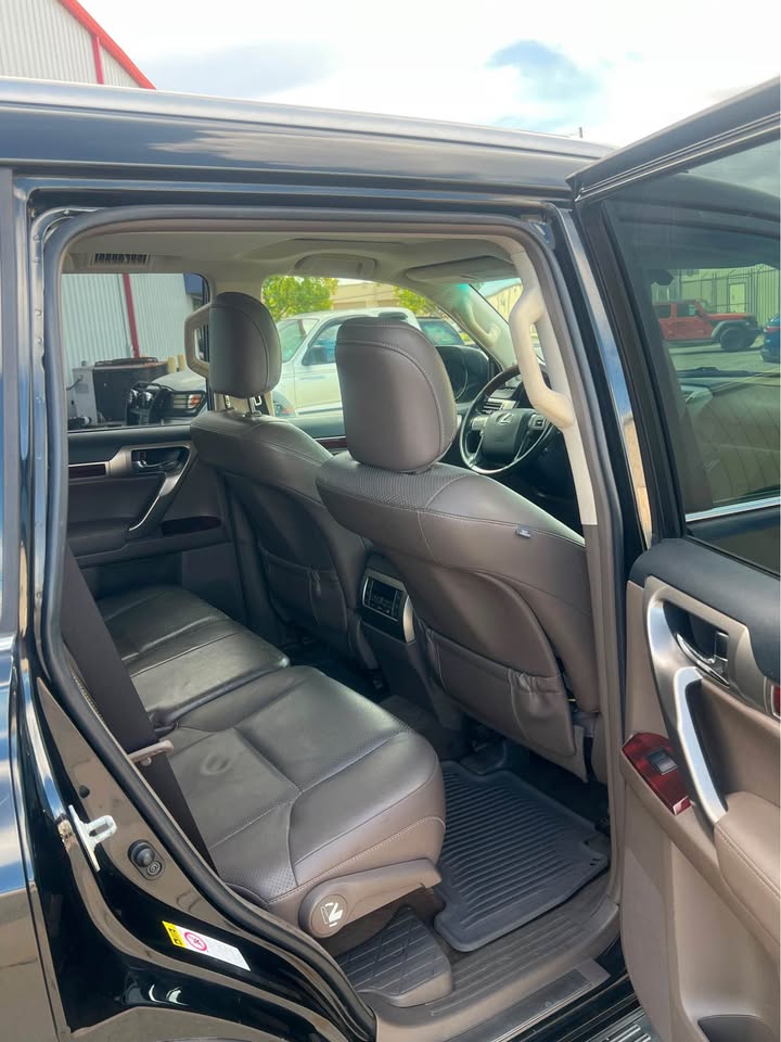 2010 Lexus GX · GX 460 Luxury Sport Utility 4D in Kenner, LA (photo 12) — photo 12