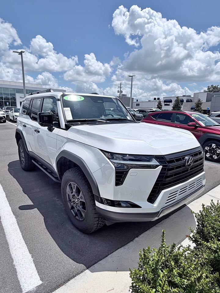 2025 Lexus GX · 550 over trial in Tampa, FL (photo 1) — photo 1