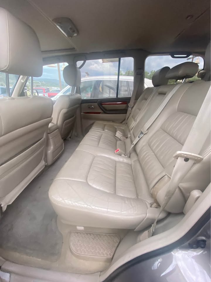 2000 Lexus LX · LX 470 Sport Utility 4D in Park City, UT (photo 6) — photo 6