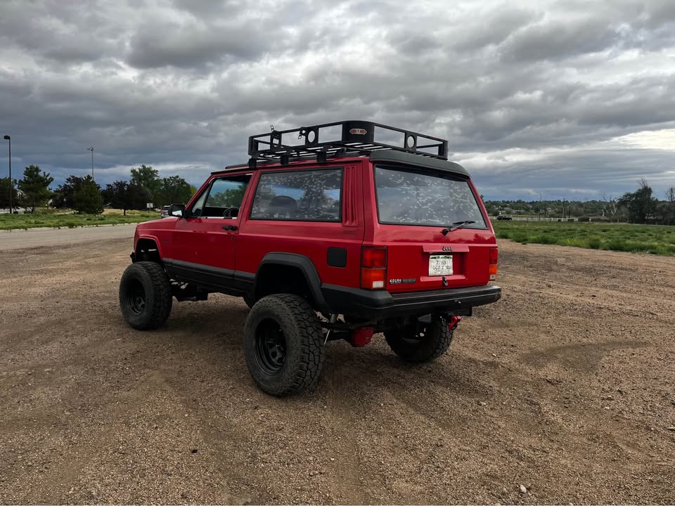 1993 Jeep Cherokee · Country Sport Utility 2D in Arvada, CO (photo 4)