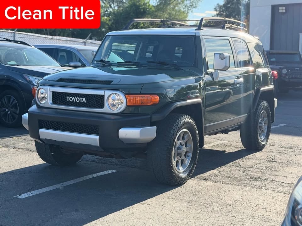 2013 Toyota FJ Cruiser (photo 3) — photo 3