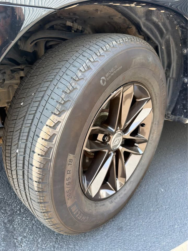 2005 Lexus GX · GX 470 Sport Utility 4D — photo 3