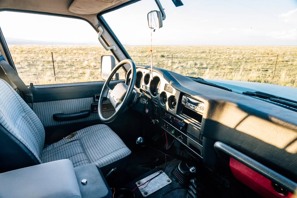 1989 Toyota Land Cruiser (photo 12) — photo 12