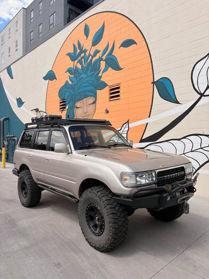 1994 Toyota Landcruiser in Denver, CO (photo 4) — photo 4