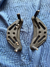 Maxtrax traction board mounts with pins in Wilsonville, OR (photo 1)
