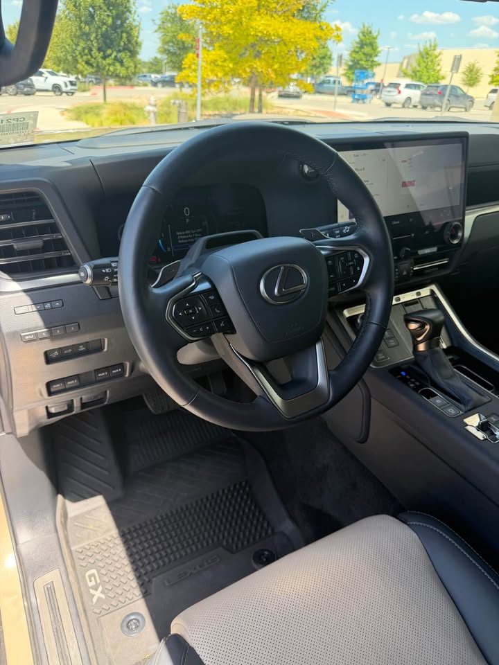 2025 Lexus GX · 550 in Austin, TX (photo 9) — photo 9