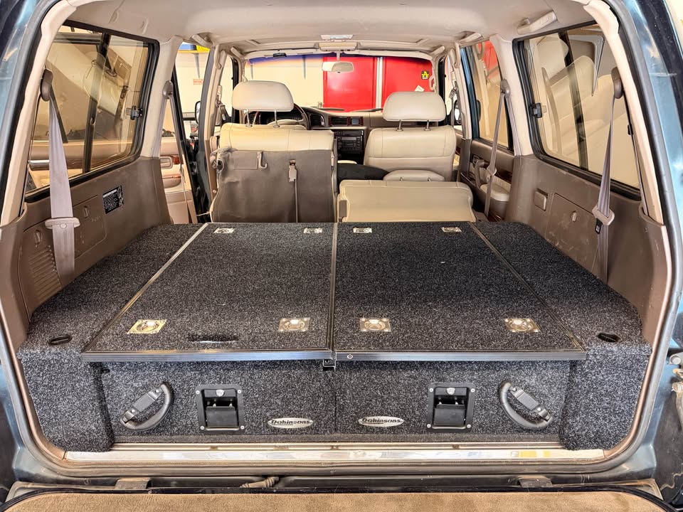 Dobinsons Toyota Land Cruiser Drawer System 80 Series in San Francisco, CA (photo 4)