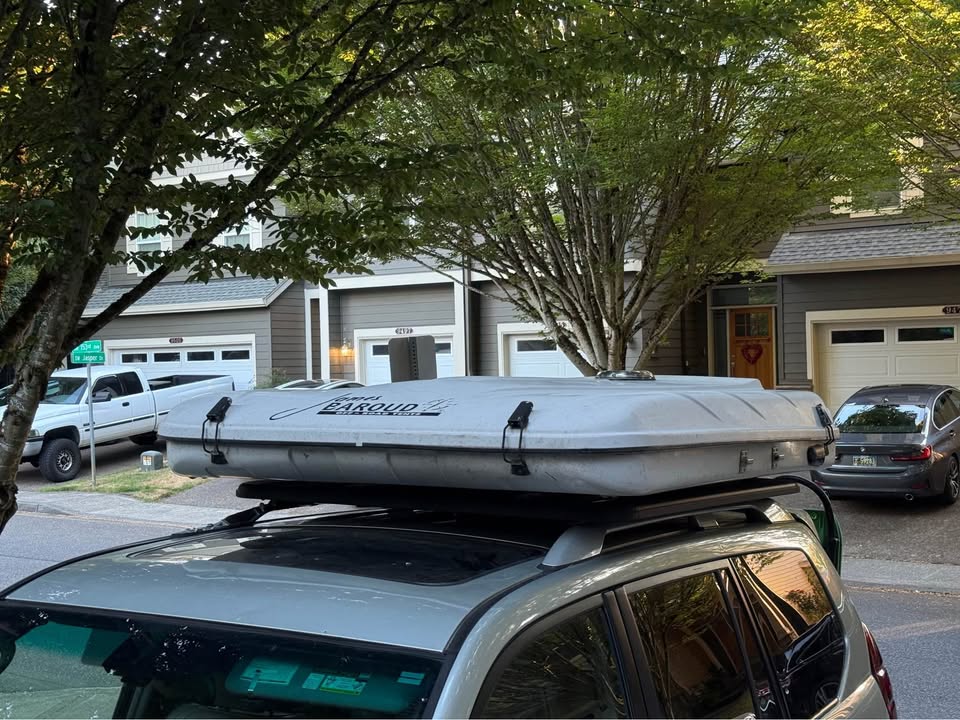 James Baroud Space Evo Hard shell Roof Top Tent Size M in Beaverton, OR (photo 2) — photo 2