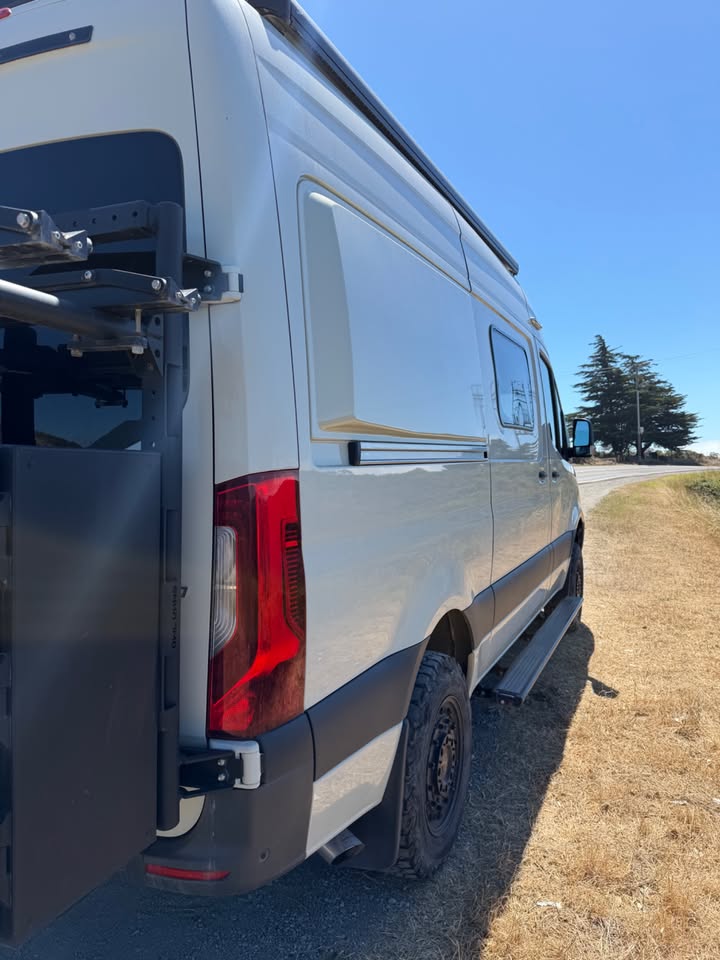 2021 Mercedes-Benz sprinter 4x4 in Mill Valley, CA (photo 9)