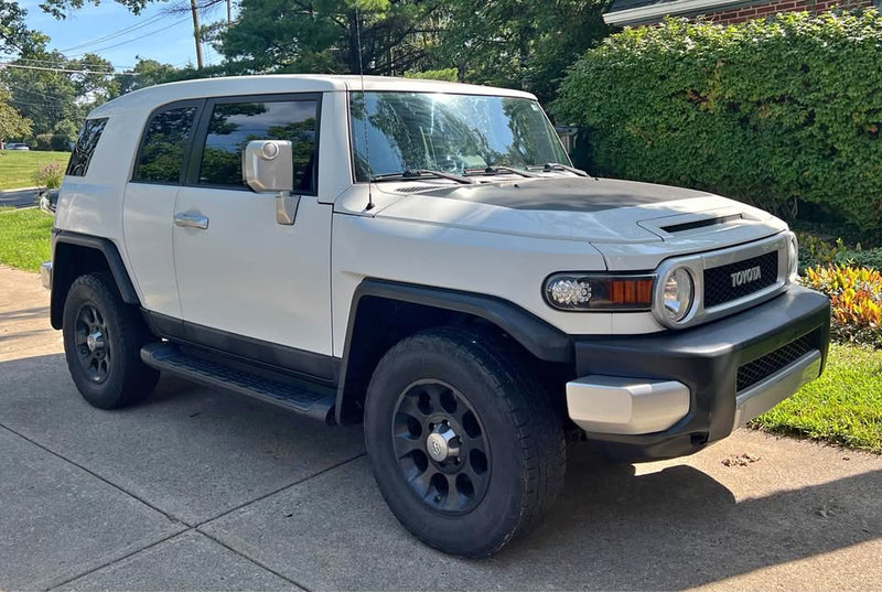 2013 Toyota FJ Cruiser in Cincinnati, OH (photo 1) — photo 1