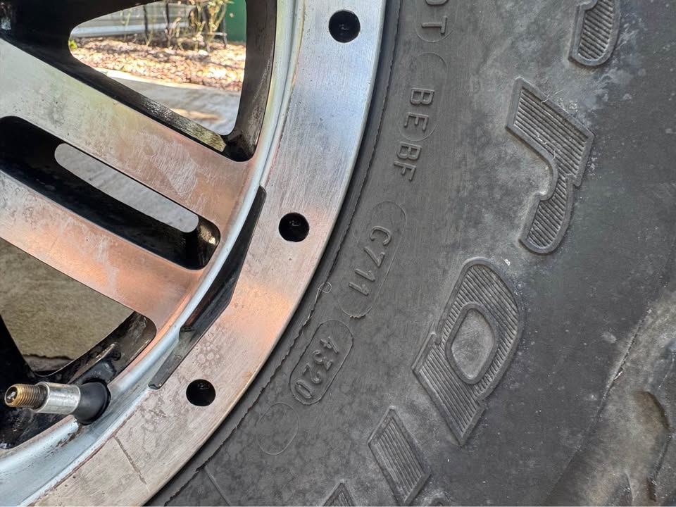 285/70/17 BFGoodrich KO2 tires and wheels in San Antonio, TX (photo 6) — photo 6