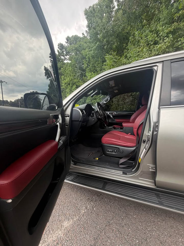 2023 Lexus GX · GX 460 Sport Utility 4D — photo 2