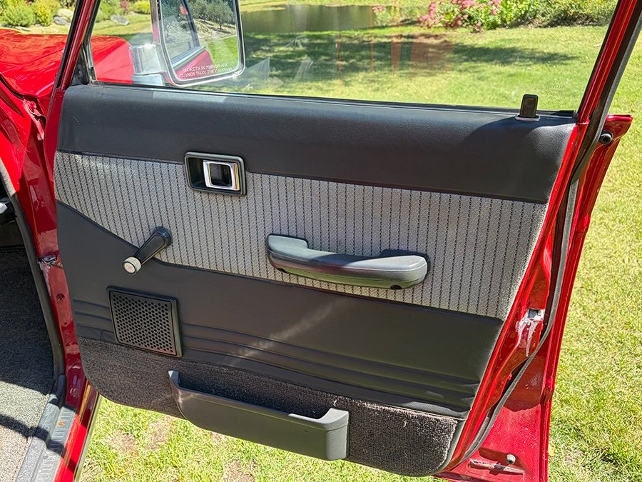 1988 Toyota Land Cruiser in Healdsburg, CA (photo 11) — photo 11