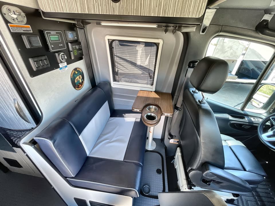 2023 Winnebago Revel 44e 4x4 in Redmond, OR (photo 6)
