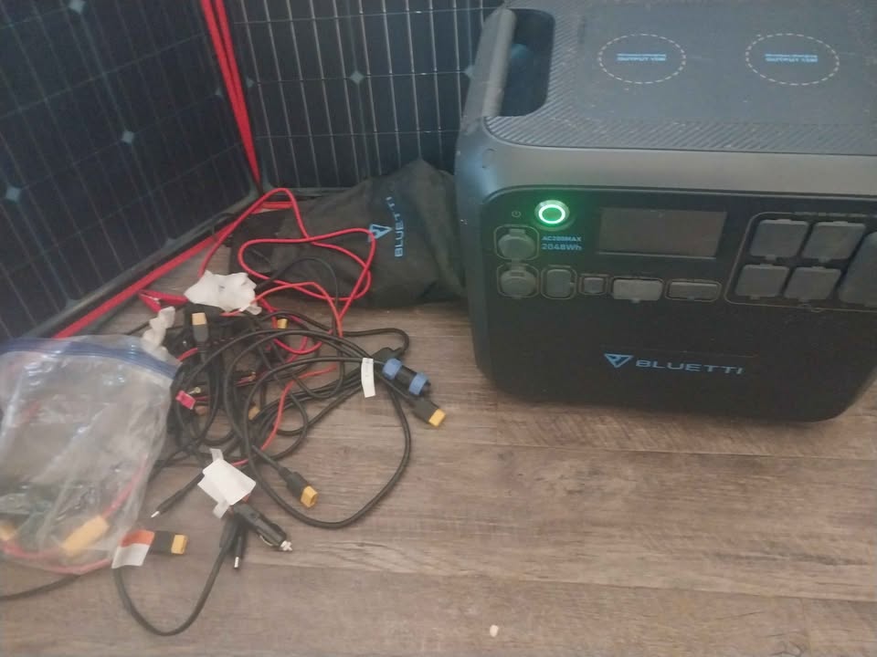 BLUETTI AC200MAX Expandable Power Station and DOKIO 300W Portable Folding Solar Panel Kit in Newberry Springs, CA (photo 6)