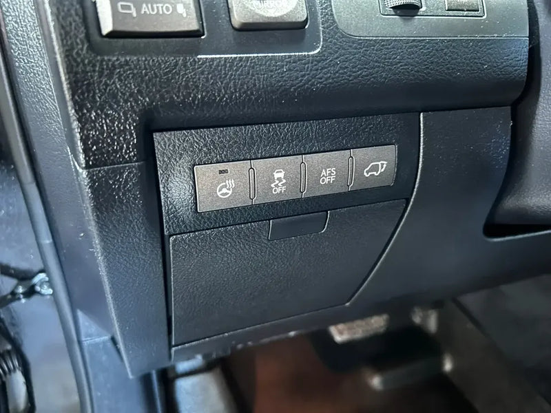 2014 Lexus LX 570 (photo 12) — photo 12