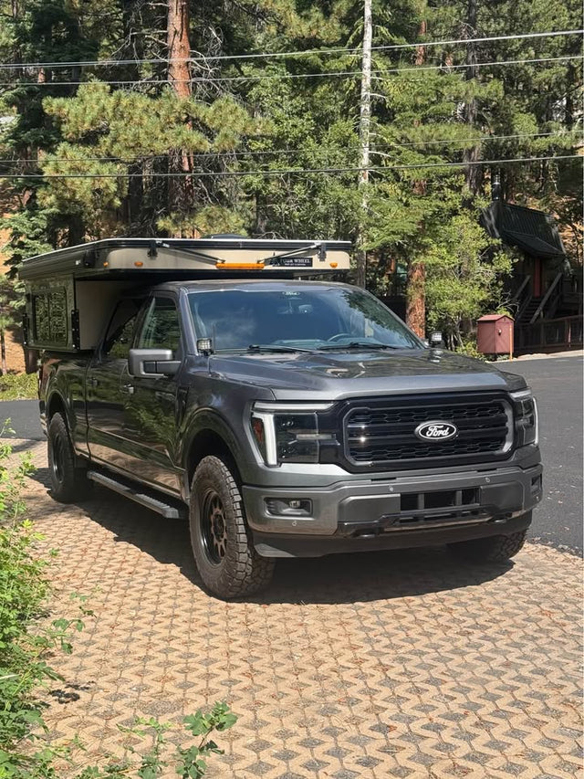 2025 Ford F-150 · Lariat & Four Wheel Camper — photo 2