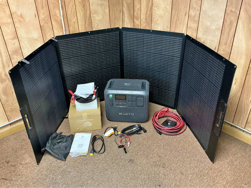 Bluetti AC200L w/ Accessories in Salt Lake City, UT (photo 1) — photo 1