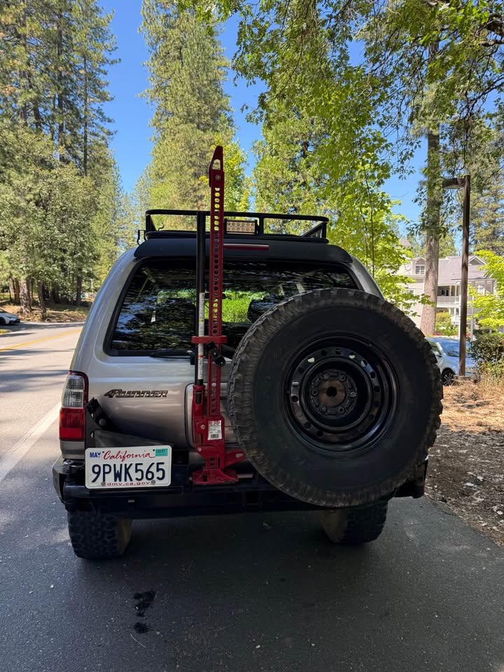 2002 Toyota 4Runner · SR5 Sport Utility 4D (photo 2) — photo 2