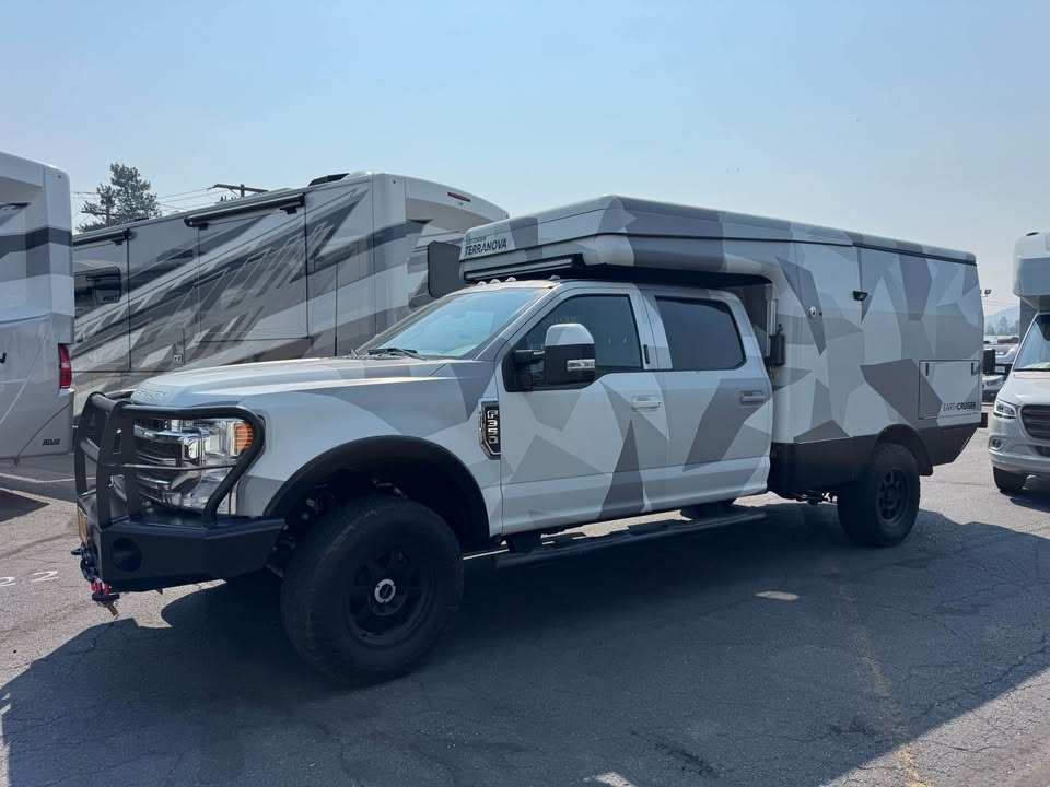 2023 EarthCruiser terranova in Bend, OR (photo 4) — photo 4