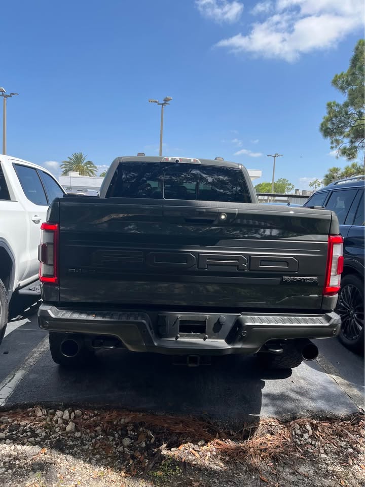 2021 Ford F-150 · Raptor Pickup 4D 5 1/2 ft (photo 3) — photo 3
