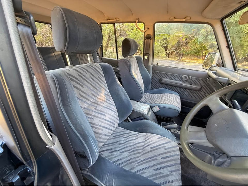 1994 Toyota Landcruiser · Prado SX Wide 3.0 Turbo-Diesel in Spicewood, TX (photo 11) — photo 11