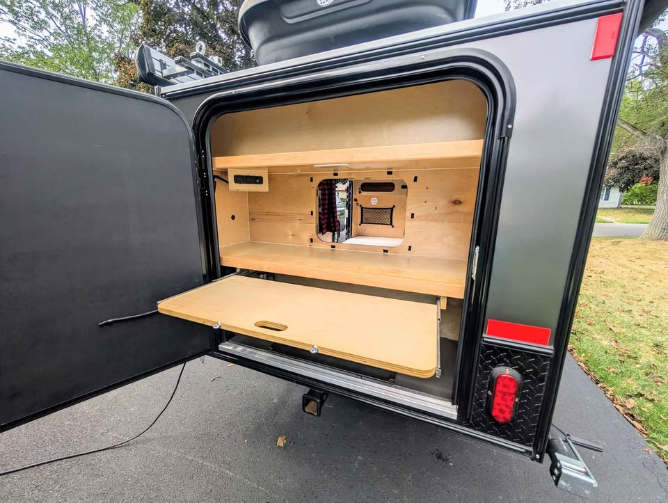 2021 Hiker Trailer Mid Range XL 5x10 in Liverpool, NY (photo 8) — photo 8