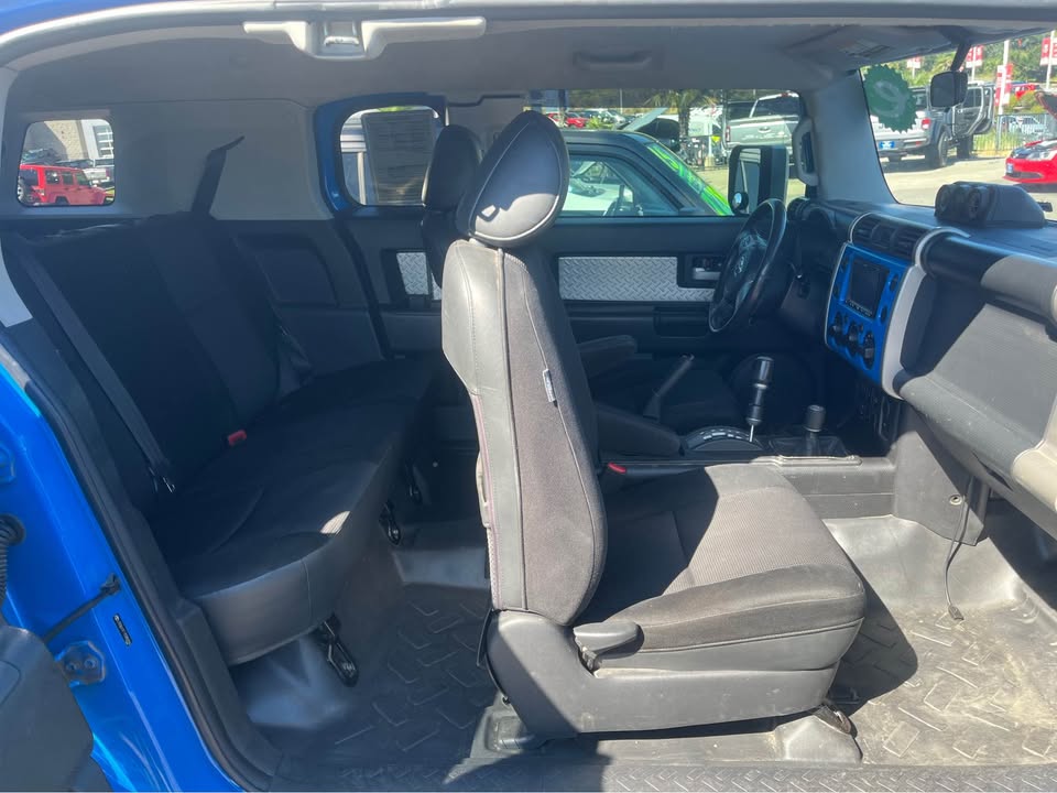 2007 Toyota FJ Cruiser · Sport Utility 2D in Bremerton, WA (photo 7) — photo 7