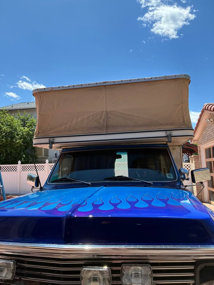 1972 Four Wheel Camper Pop-Up Camper One-Owner in Wheat Ridge, CO (photo 5) — photo 5