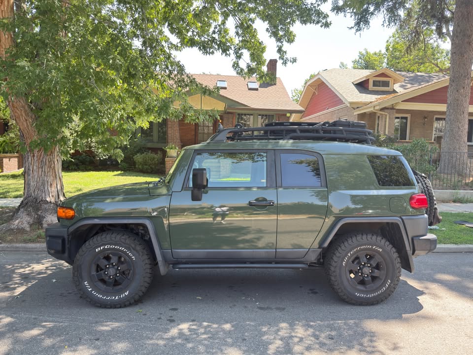 2011 Toyota fj cruiser - trail teams in Denver, CO (photo 5)