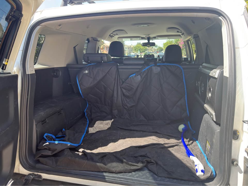 2012 Toyota FJ Cruiser · Sport Utility 2D in Corona, CA (photo 10) — photo 10