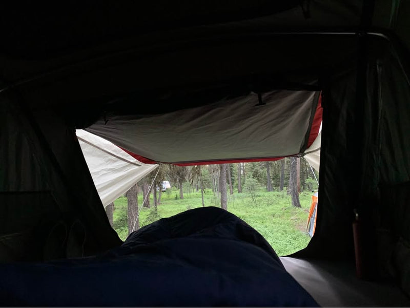Yakima Skyrise HD rooftop tent in Spokane, WA (photo 5) — photo 5