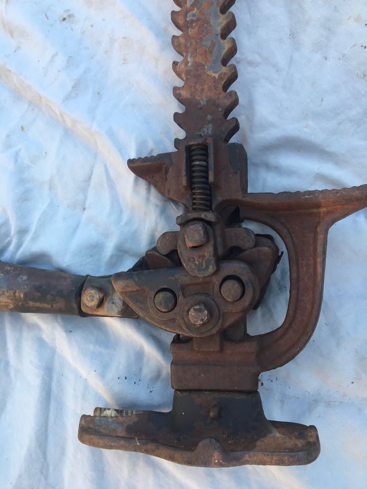 Antique Hi Lift Jack Handyman Jack 32" in Farmington, NM (photo 7) — photo 7