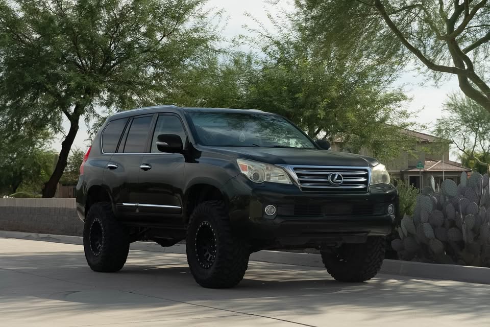 2010 Lexus GX · GX 460 Premium Sport Utility 4D in Queen Creek, AZ (photo 9) — photo 9