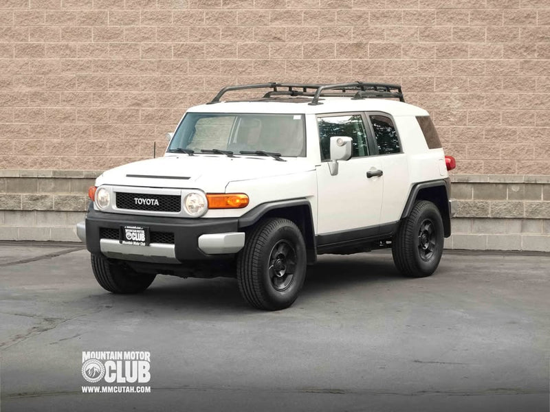 2010 Toyota FJ Cruiser (photo 3) — photo 3